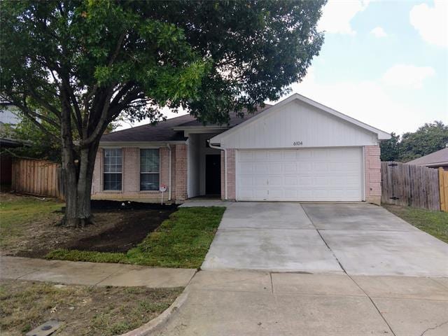 Building Photo - 6104 Brookfall Dr Rental