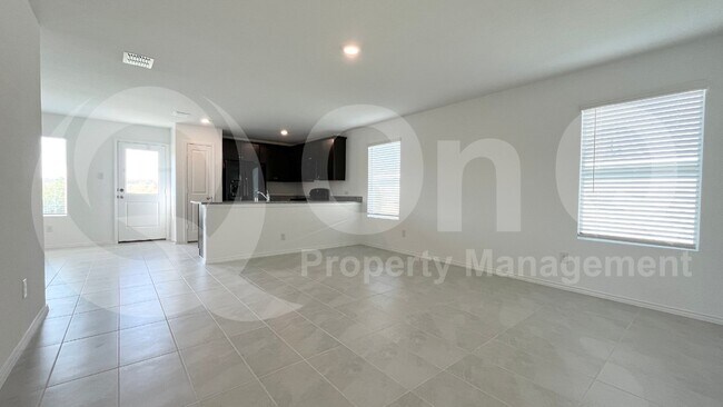 Photo - 2629 Pebbleton Dr