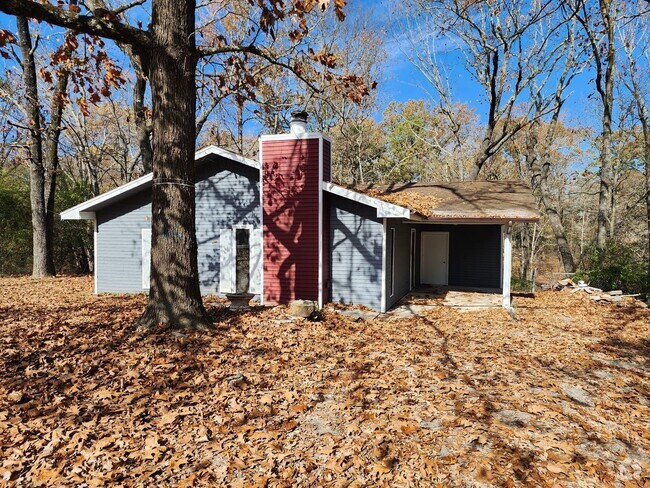 Building Photo - 8206 Dogwood Trail Rental