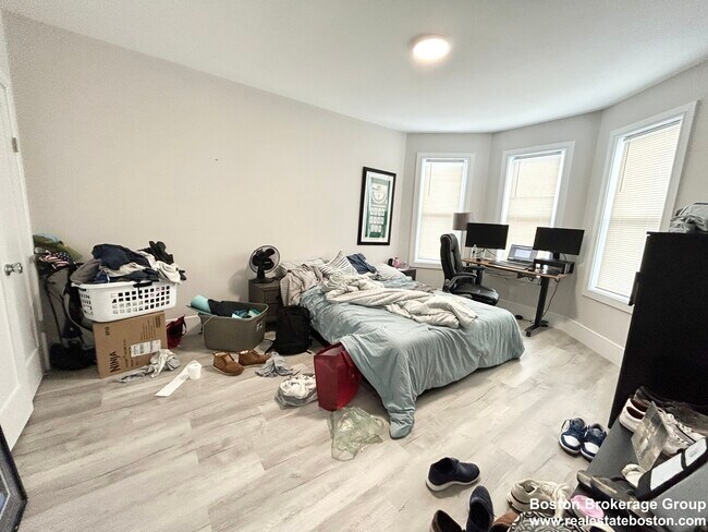 Photo - 23 Mount Vernon St Unit 3