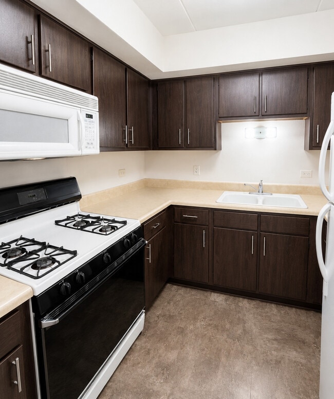 Photo - 6360 Washington St Unit 2B
