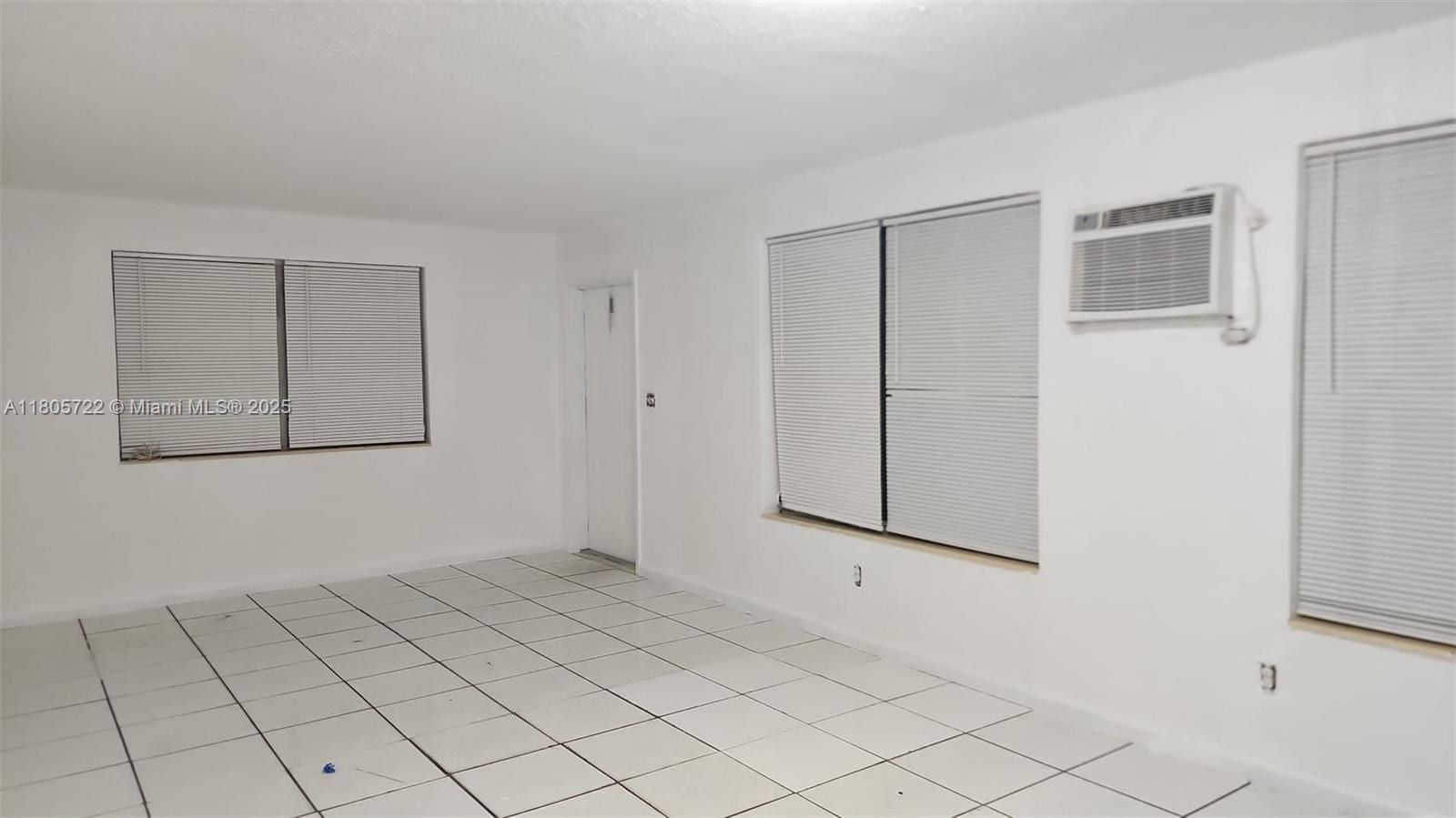 Photo - 16031 NE 18th Pl Apartamento Unidad 4