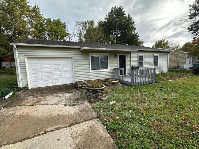 Photo - 15315 Fuller Ave