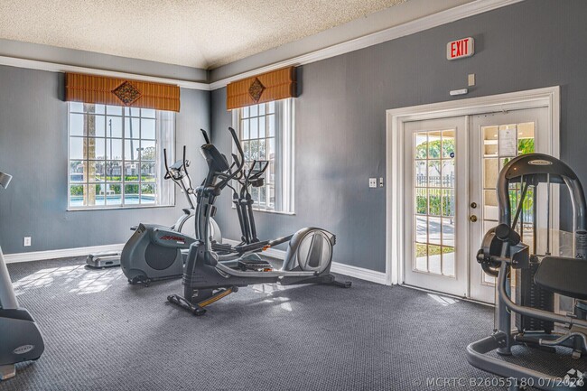 1089 Benoist Farms Rd Unit 102