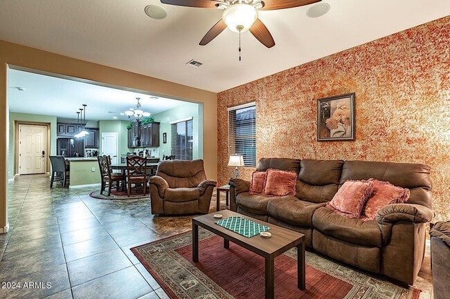 Photo - 3099 E Patrick St