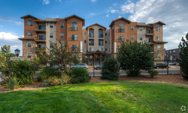 Building Photo - Peregrine Place Apartment Homes