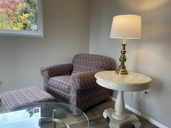 Photo - 268 Gresham St