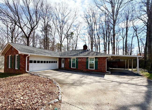 Photo - 2396 Hidden Ln