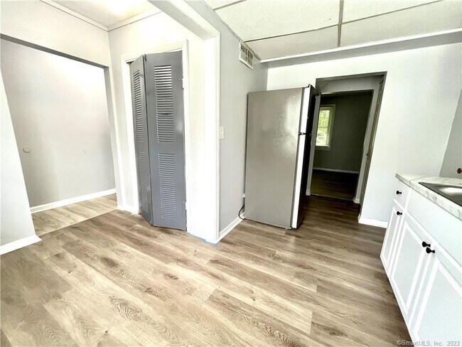 Photo - 119 Proctor St