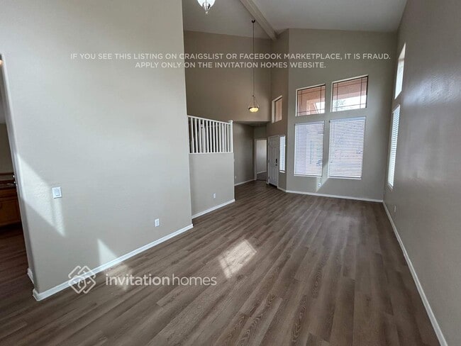 Photo - 4224 S 76th Ave