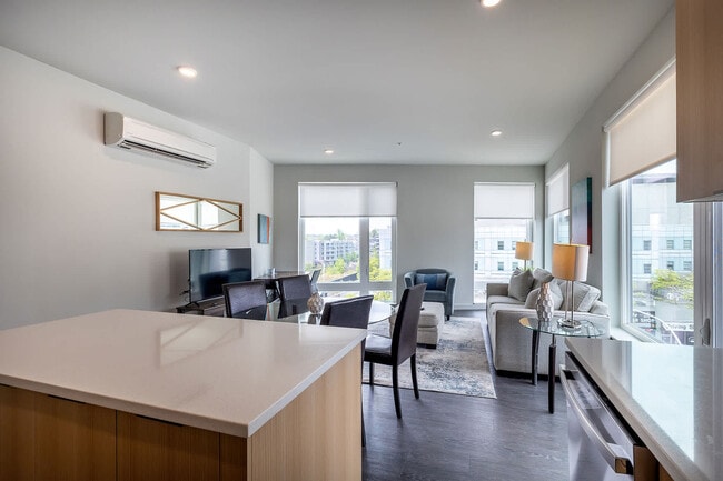 Photo - 51 S Broadway Unidad FL5-ID1226758P