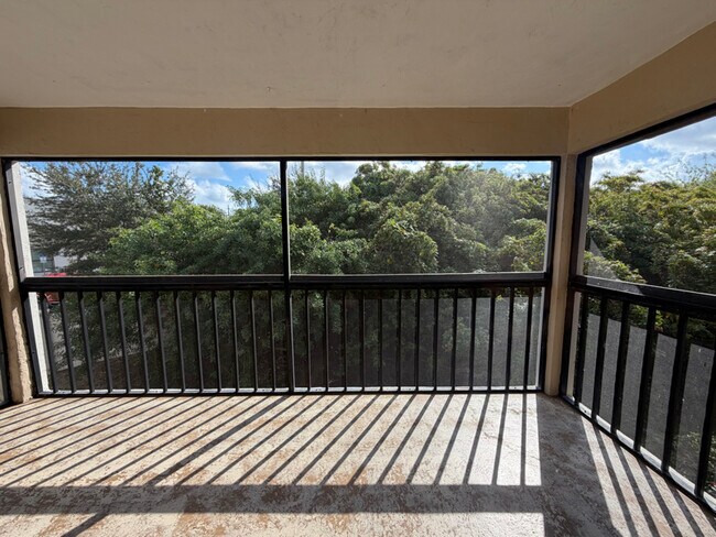 Photo - 766 NW Fork Rd Unidad 766