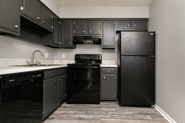 Photo - Vines at Shelby Crossing