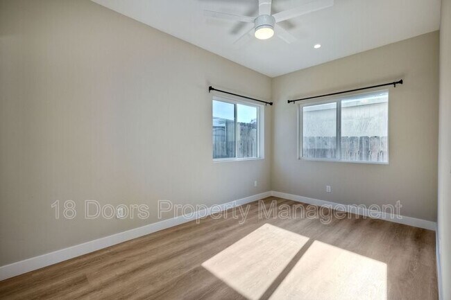 Photo - 5169 Tipton St