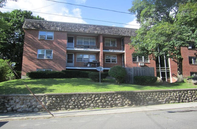 Trowbridge House Apartments