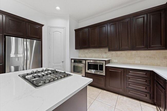 Photo - 361 W Tupelo Green Cir
