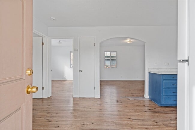 Photo - Adorable 1 Bedroom Unit!