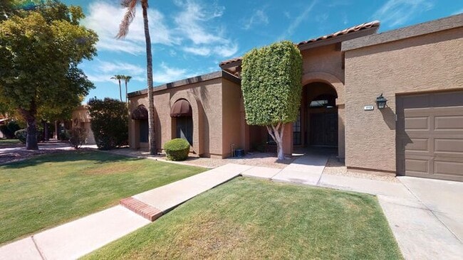 Very nice single level home - Very nice single level home