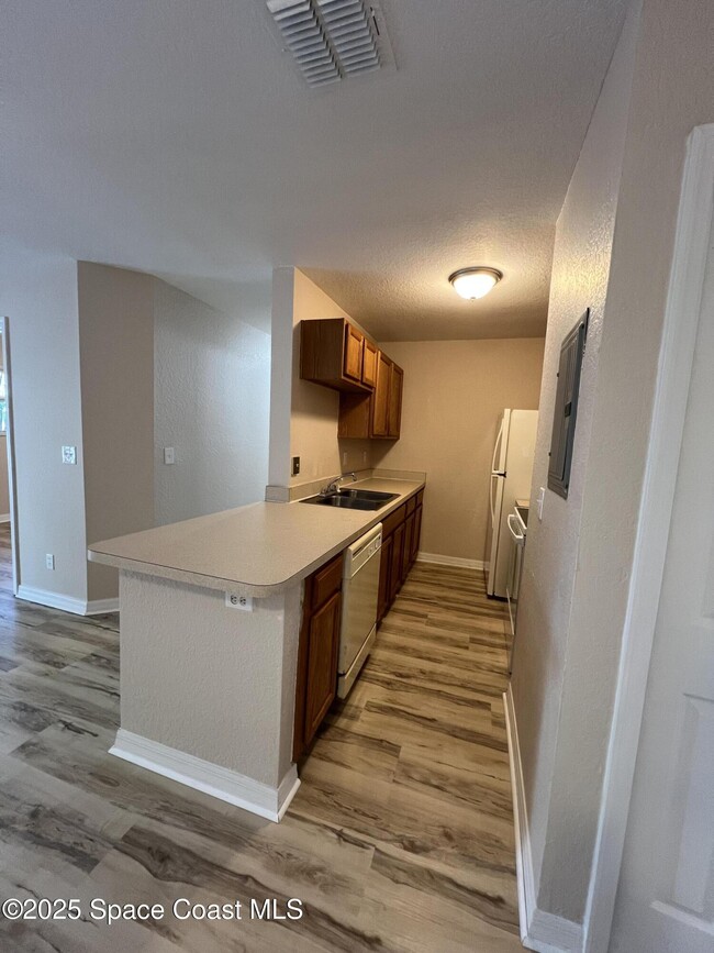 Photo - 220 Columbia Dr Unit 16