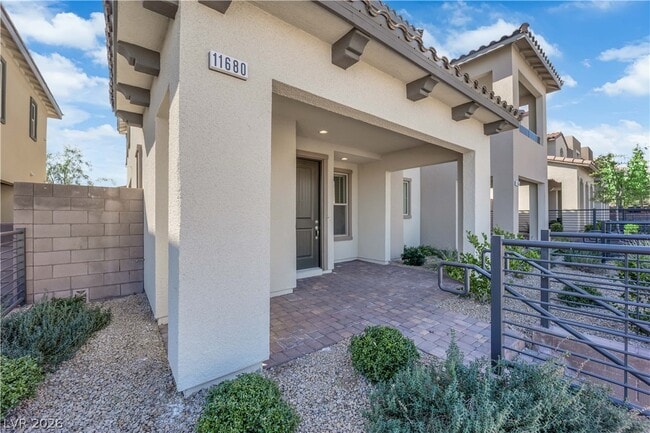 Photo - 11680 Hamilton Lk Ave