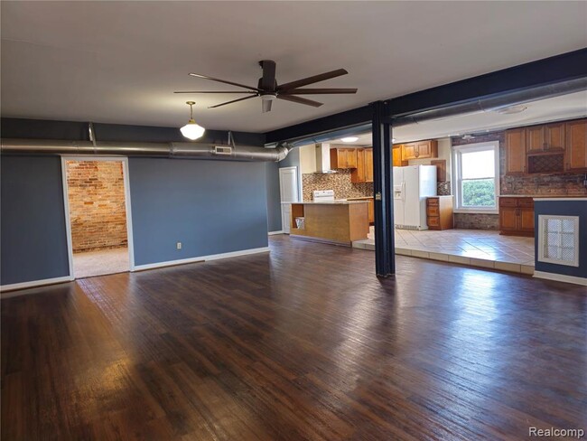 Photo - 1104 4th St Unidad 2