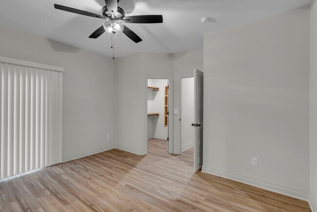 1903 Sutton Ct