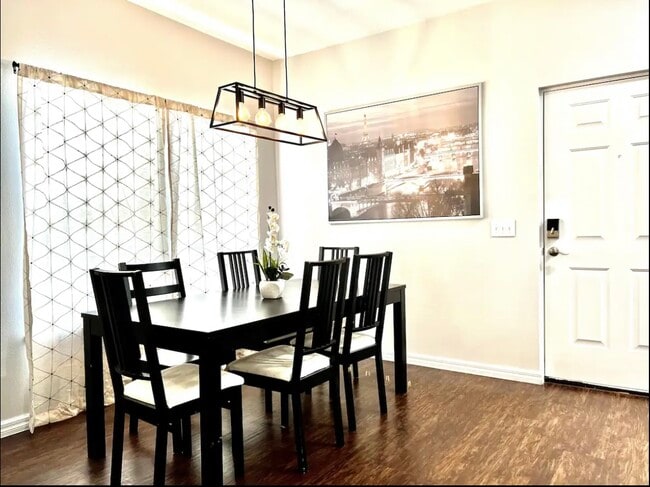 Photo - 5360 Diplomat Ct