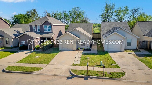 Photo - 1508 Pine Ln