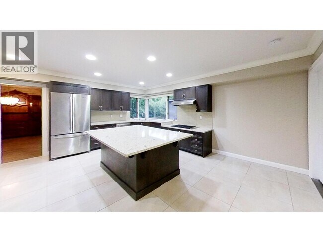 Photo - 10711 Bamberton Dr