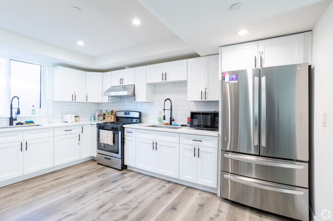 Photo - 1270 Rolland Curtis Pl