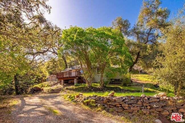 Building Photo - 800 N Topanga Canyon Blvd Rental