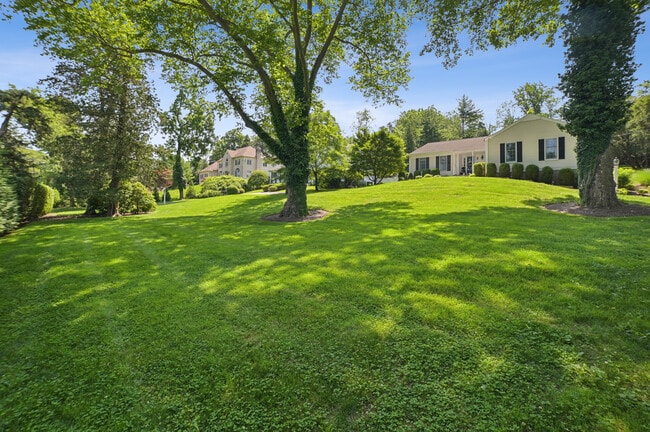 Photo - 415 Fairmount Ave