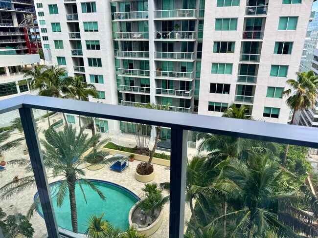 Photo - 227 NE 2nd St