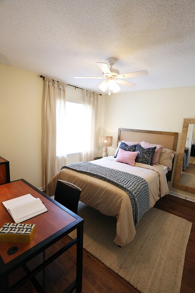 Private-Bedroom-Hardwood-Style-Flooring-The-Vine-at-Bermuda-Run-Apartments-Near-GSU