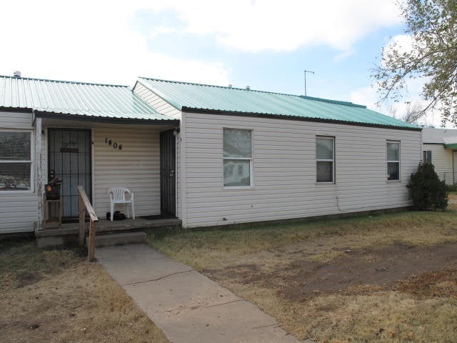 Building Photo - 1404 Dunaway St Rental