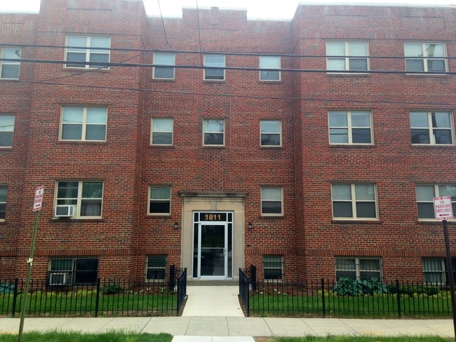 1811 Irving Street - 1811 Irving Street Apartments Unit 304