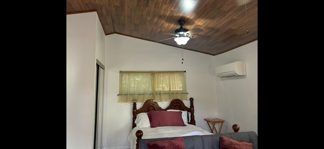 8115 Jozee Cir Unit Shack