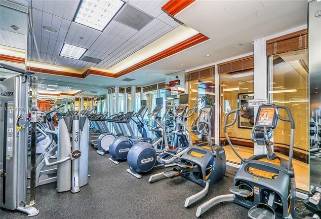Photo - 20201 E Country Club Dr Unit 1408