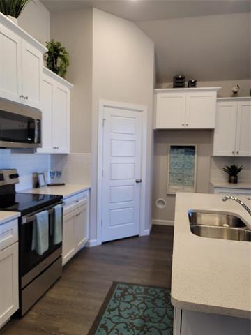 Photo - 1118 Silverthorne Trl