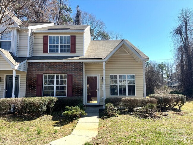 Building Photo - 7699 Petrea Ln Rental