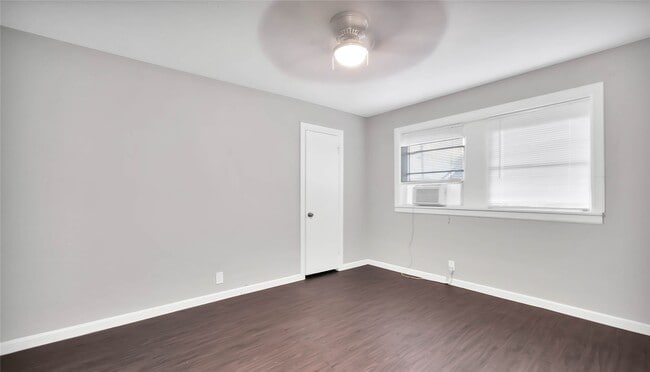 Photo - 5532 Eskridge St Unidad 2