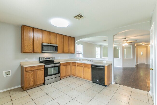 Photo - 104 Easy St