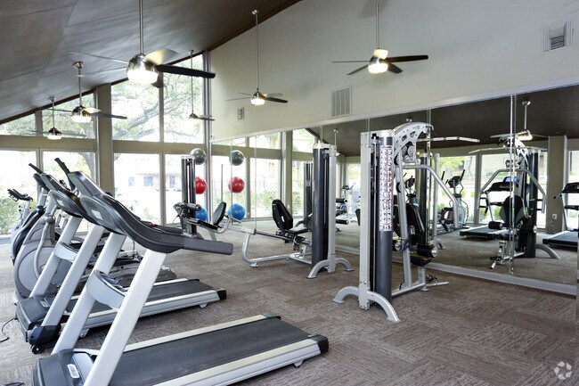 Building Photo - Tuscany Park Apartments