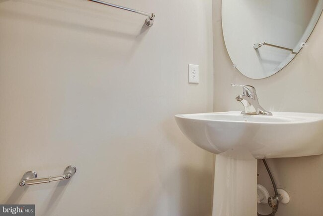 Photo - 75 Andrews Pl