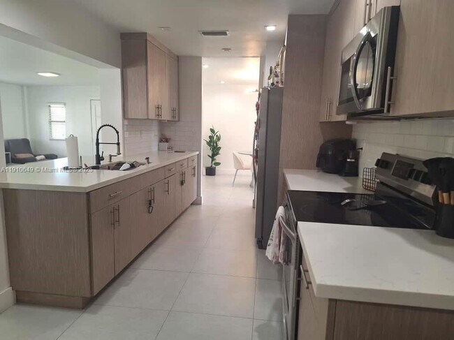 Photo - 13437 SW 44th Ln