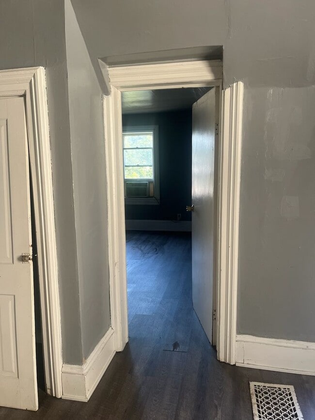 Photo - 427 W Marion St Unit 427 West Marion Street- 5