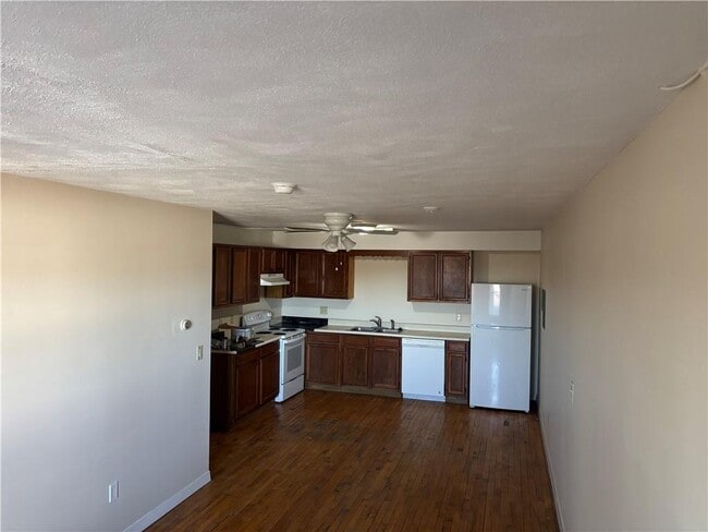 Photo - 444 Woodward Rd Unit 45