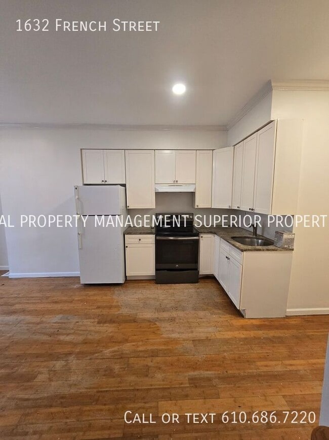 Building Photo - 1632 French St