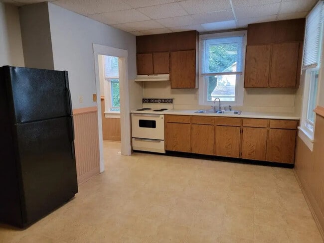 Photo - 390 N Clay Rd Unidad A