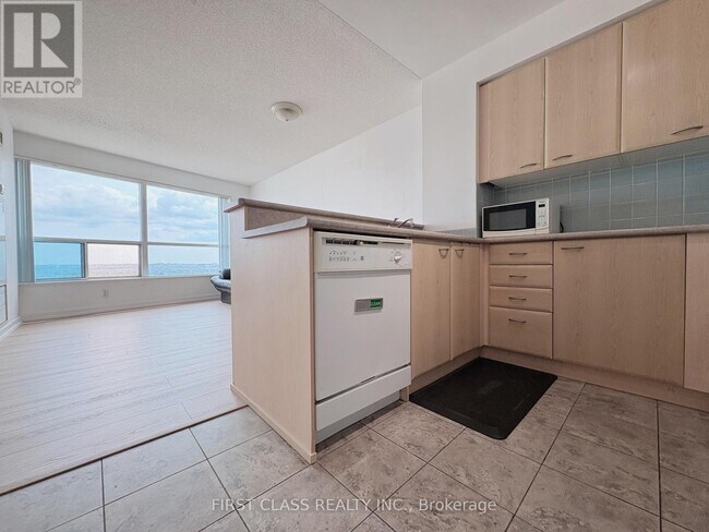 Photo - 36 Lee Centre Dr Unit 3006